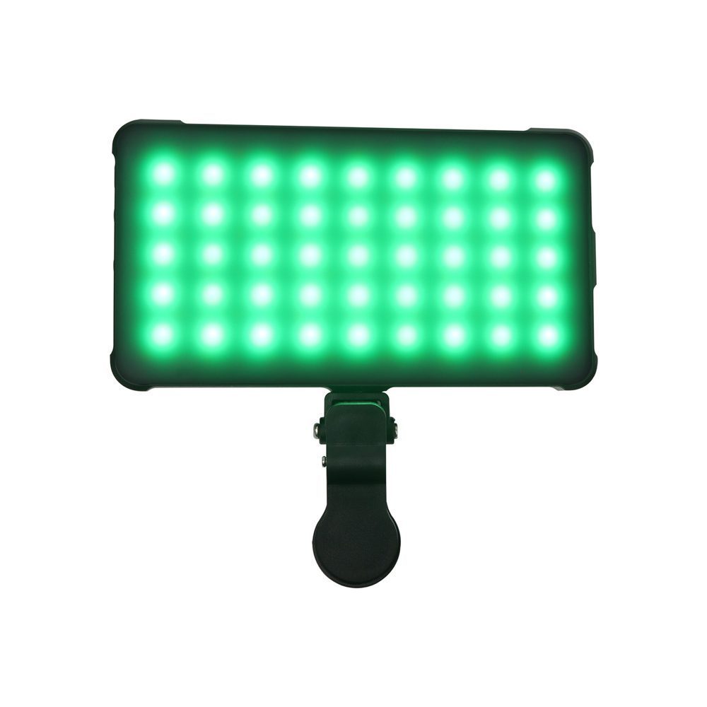 PANEL DE LUZ RGB 45 LED Panel LED RGB recargable Ilumina tus fotos y videos con estilo gracias a este panel LED con luces RGB variables. Su diseño compacto y recargable lo hace ideal para creadores de contenido, sesiones de fotos o videollamadas con buena luz en cualquier lugar. Luces RGB con efectos luminosos ajustables Potencia de 5W para una iluminación eficiente Compatible con cámaras, celulares, trípodes y soportes de iluminación Puerto de carga USB Tipo C Fácil de transportar y usar donde lo necesites Perfecto para dar un toque creativo a tus producciones y destacar en cada toma.