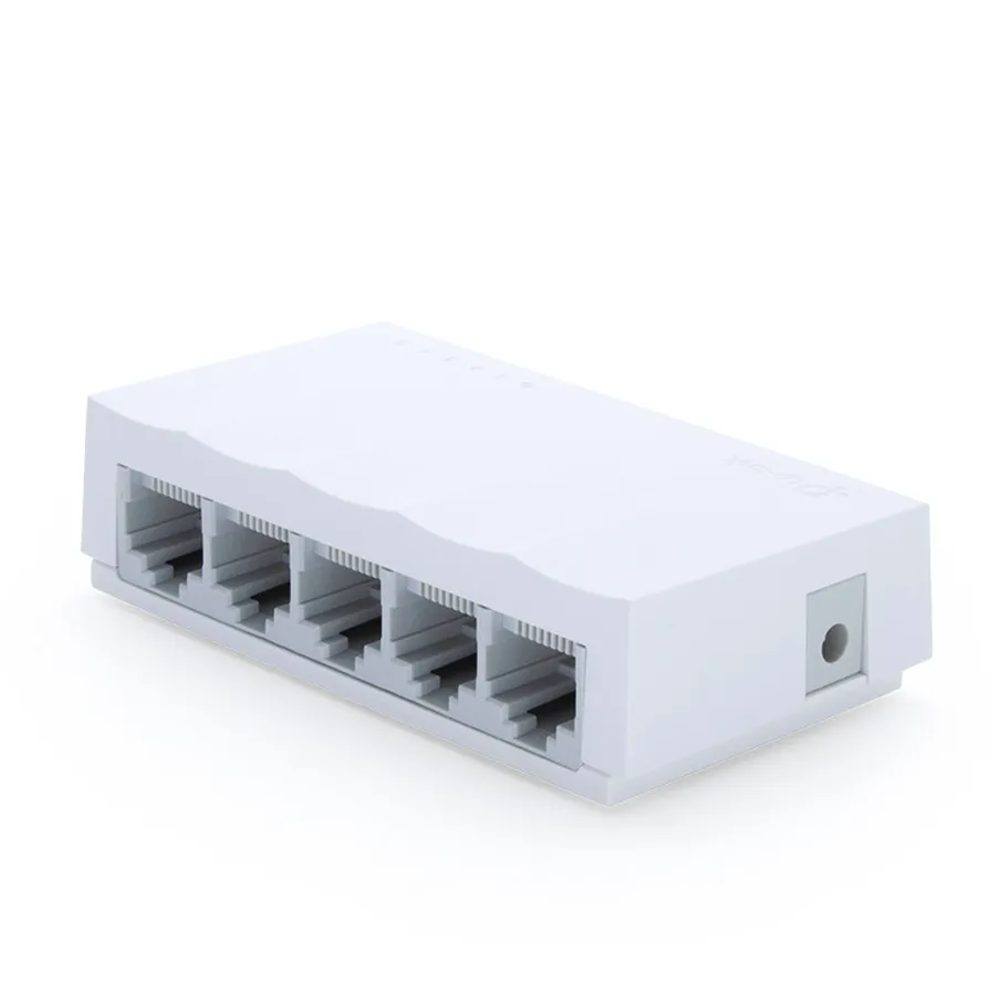 SWICHE LS1005 TP-LINK ESTÁNDARES Y PROTOCOLOS: IEEE 802.3I/802.3U/802.3X INTERFAZ: 5 PUERTOS 10/100MBPS NEGOCIACIÓN AUTOMÁTICA: AUTO-MDI/MDIX FUENTE DE ALIMENTACIÓN EXTERNA: ADAPTADOR DE CORRIENTE EXTERNO (SALIDA: 5VDC / 0.6A) DIMENSIONES: 3.3 × 1.8 × 0.9 IN. (83.6 × 45.7 × 22.8 MM) CONSUMO DE POTENCIA MÁXIMO: 1.65W CONTENIDO DEL PAQUETE: SWITCH DE ESCRITORIO DE 5 PUERTOS 10/100MBPS, ADAPTADOR DE CORRIENTE, GUÍA DE INSTALACIÓN