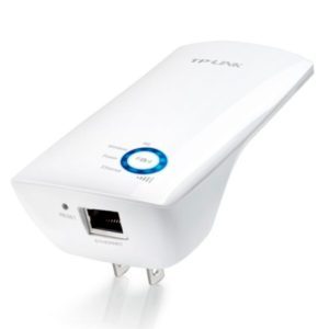 EXTENSOR DE RANGO 300MBPS WA850RE CARACTERÍSTICAS DE HARDWARE TIPO ENCHUFE: EU -INTERFAZ: 1 PUERTO ETHERNET 10/100MBPS (RJ45) -BOTONES: BOTÓN RE (RANGE EXTENDER), BOTÓN DE RESET -CONSUMO DE POTENCIA: 3W -ESTÁNDARES INALÁMBRICOS: IEEE 802.11N, IEEE 802.11G, IEEE 802.11B -DIMENSIONES: 110.0 X 65.8 X 75.2MM (4.3X 2.6 X 3.0IN) -ANTENAS: 2 INTERNAS CARACTERÍSTICAS INALÁMBRICAS -FRECUENCIA: 2.4~2.4835GHZ -TASA DE SEÑAL: 11N: HASTA 300MBPS (DINÁMICA) 11G: HASTA 54MBPS (DINÁMICA) 11B: HASTA 11MBPS (DINÁMICA) -POTENCIA DE TRANSMISIÓN: < 20 DBM (EIRP) -MODOS INALÁMBRICOS: EXTENSOR DE RANGO / PUNTO DE ACCESO -FUNCIONES INALÁMBRICAS: WMM (WI-FI MULTIMEDIA) -FILTRO DE DIRECCIONES MAC INALÁMBRICAS -SEGURIDAD INALÁMBRICA: WEP 64/128/152-BIT, WPA-PSK / WPA2-PSK -CONTENIDO DEL PAQUETE:...